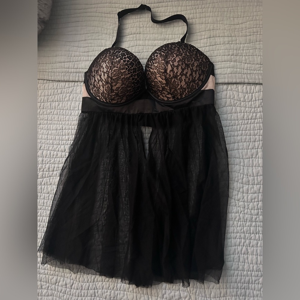 Victoria’s Secret Elegant Black Lace Babydoll Lingerie size 36D